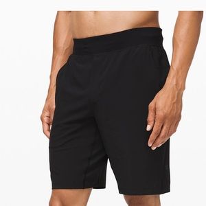 Lululemon Men”s shorts size XL
